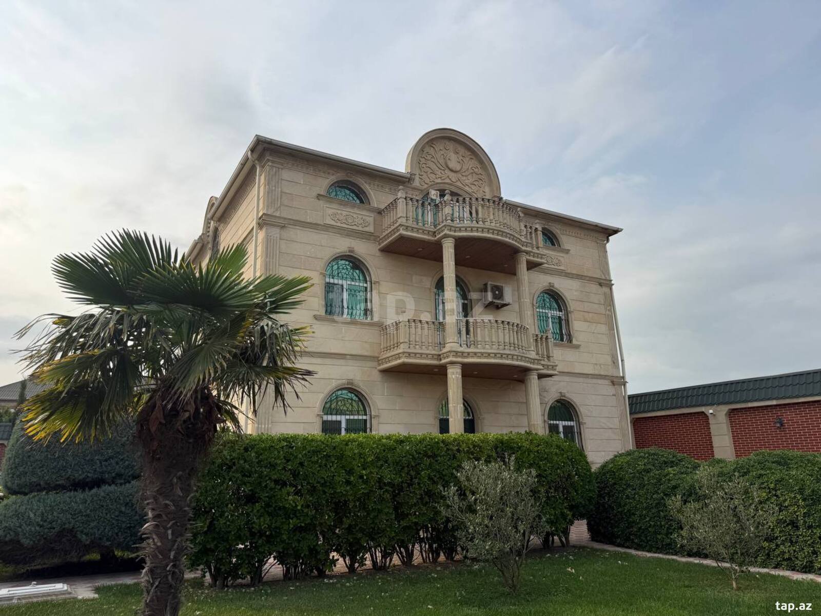 6 otaqlı bağ evi satılır, Novxanı, Abşeron