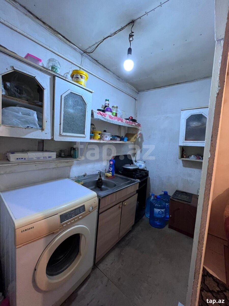 2-otaqlı mənzil kirayə verilir, İnşaatçılar m., 30 m²