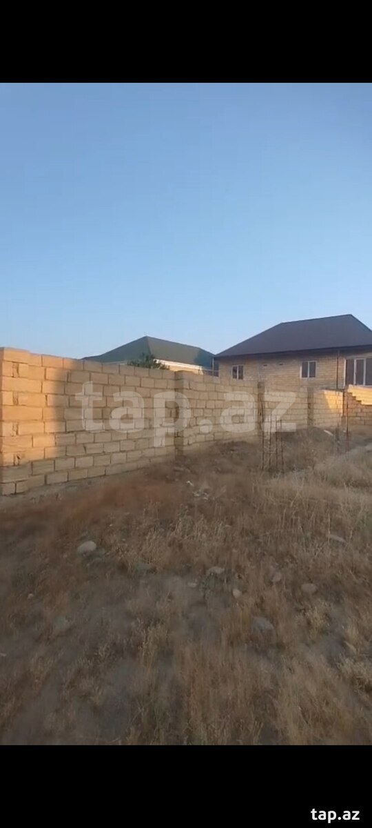 Torpaq satılır, Gəncə