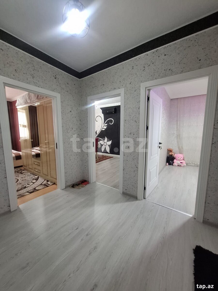3 otaqlı mənzil satılır, Qoxmuq, Şəki