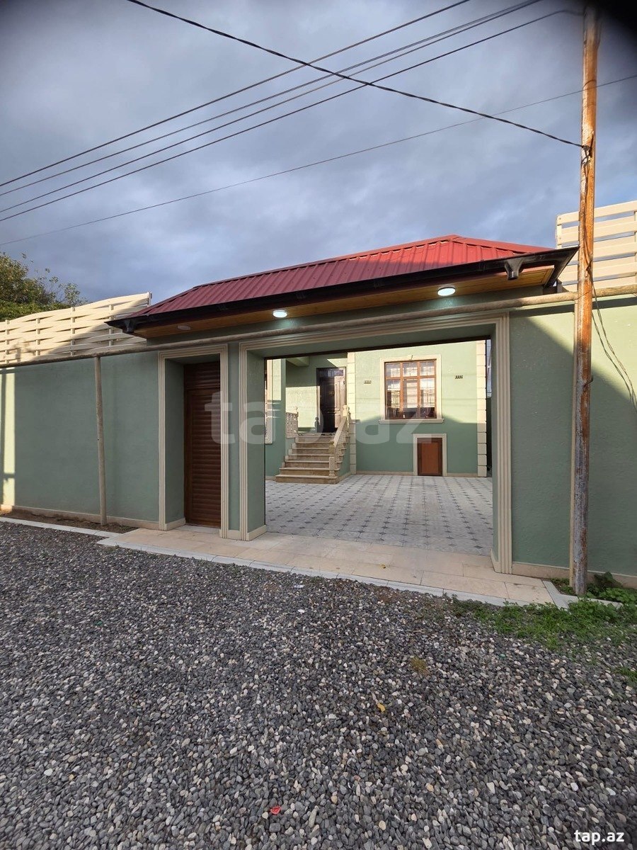 4 otaqlı həyət evi satılır, Binə, Bakı