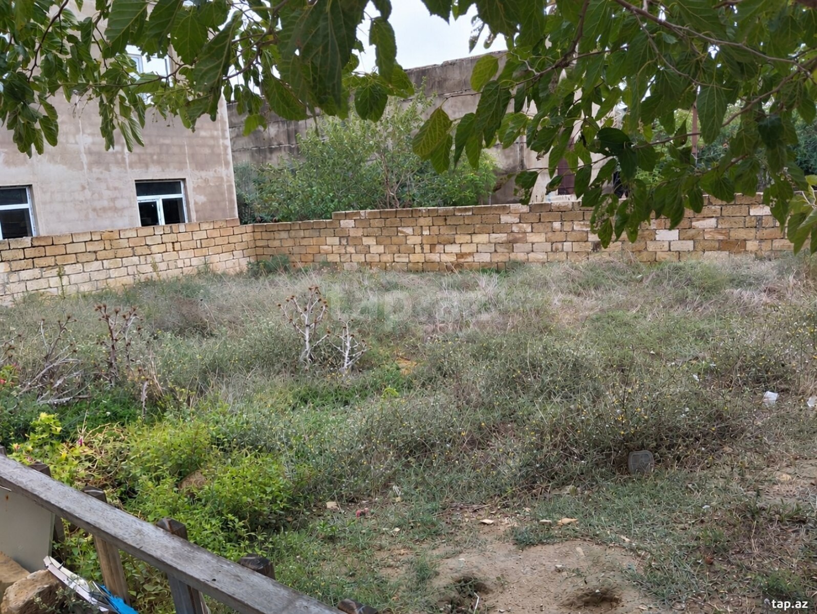 Land for sale, Baku
