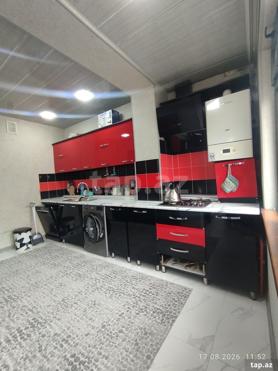 4 otaqlı mənzil satılır, Şəki