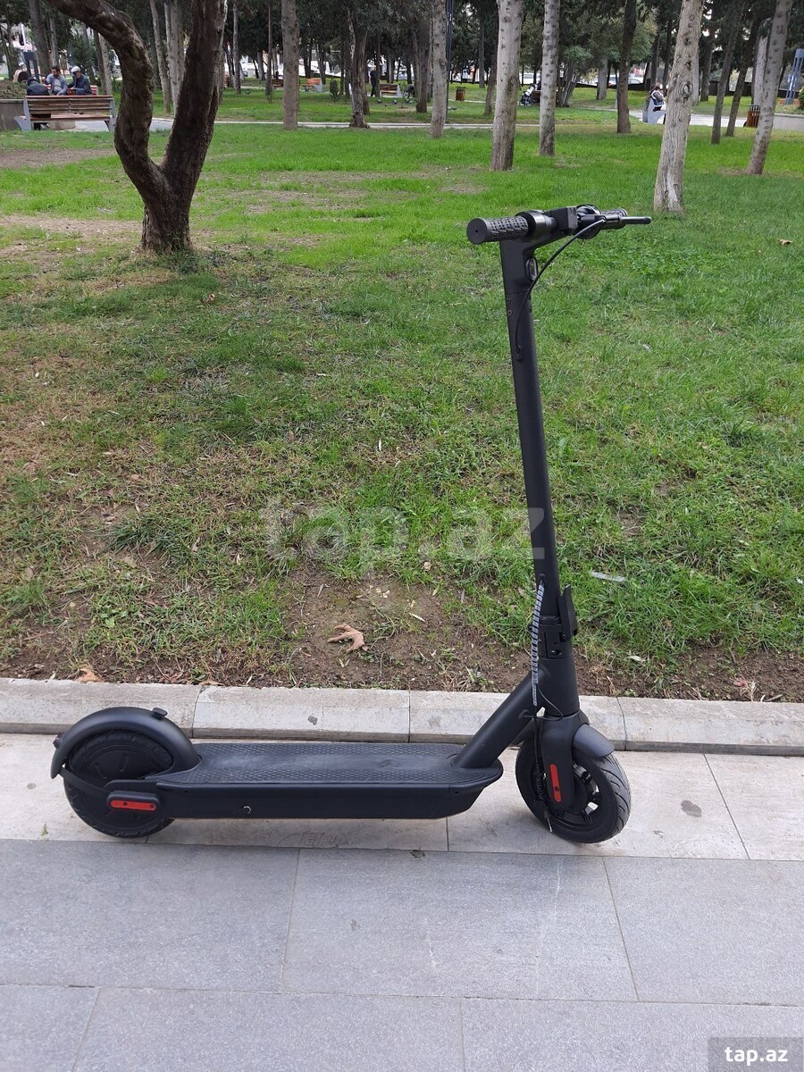 Elektro skuter Ninebot G30 Black Edition