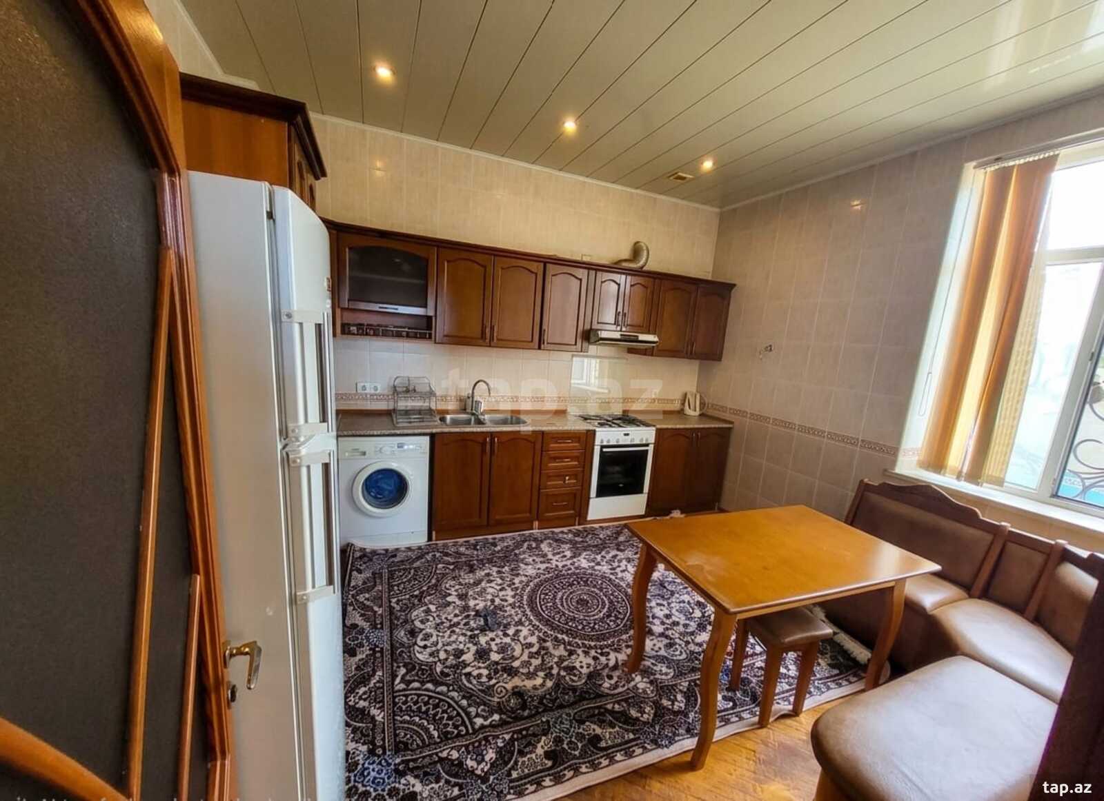 6 otaqlı bağ evi satılır, Novxanı, Abşeron