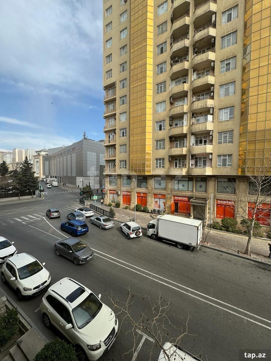 2-комн. квартира в аренду, 28 Мая, Баку