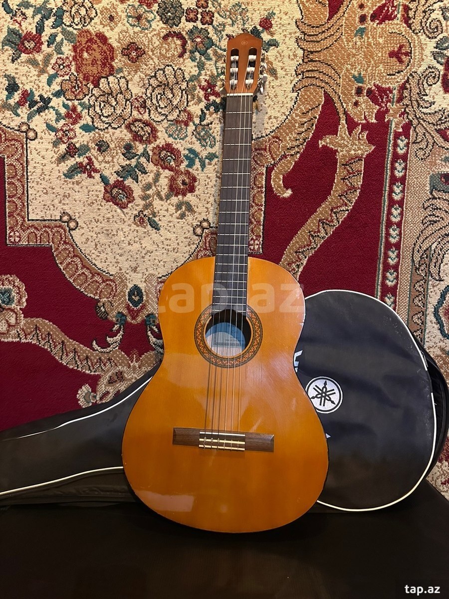 Klassik elektro gitara Yamaha c40