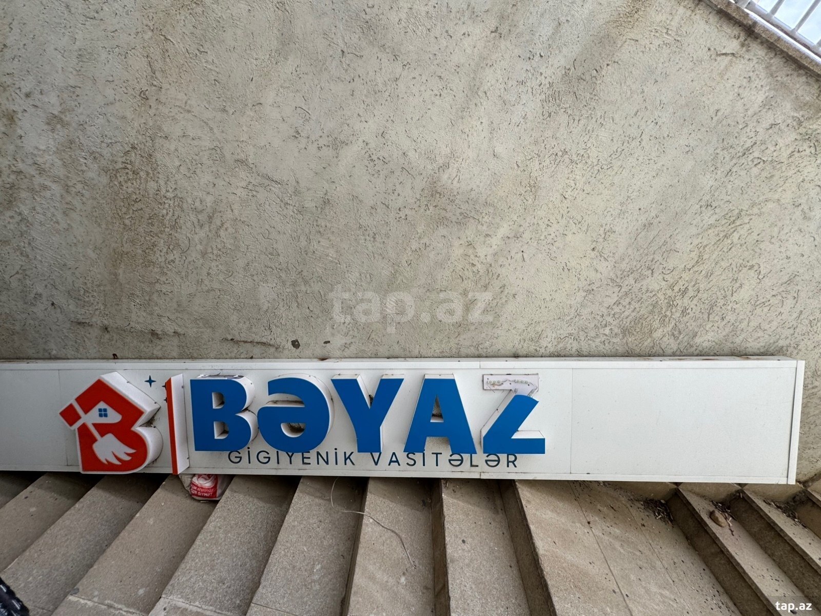 Reklam lövhəsi