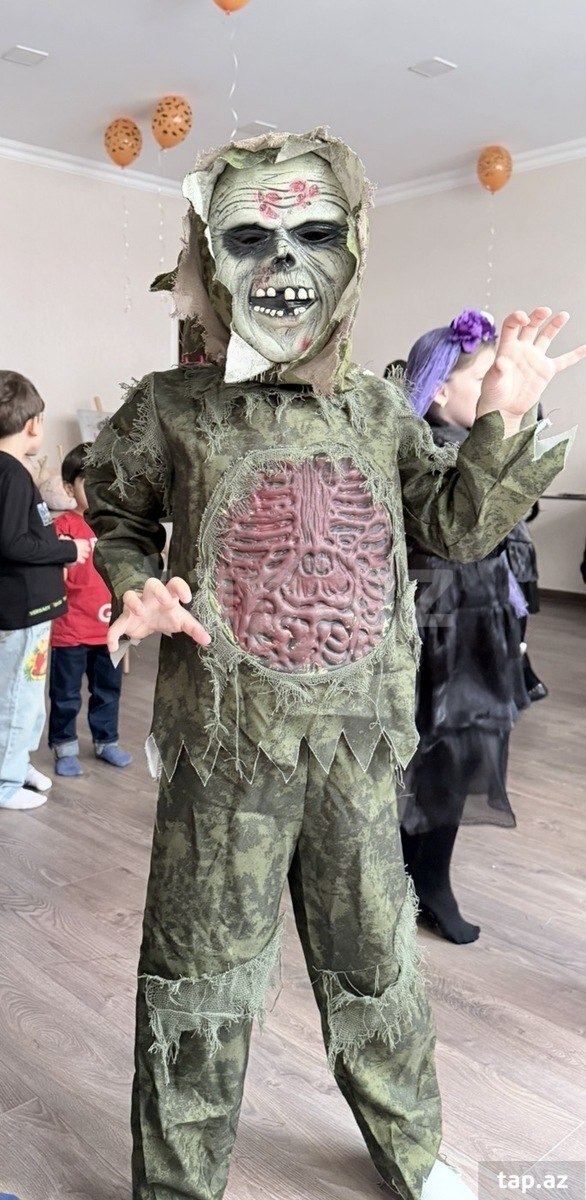 Zombi kostyumu