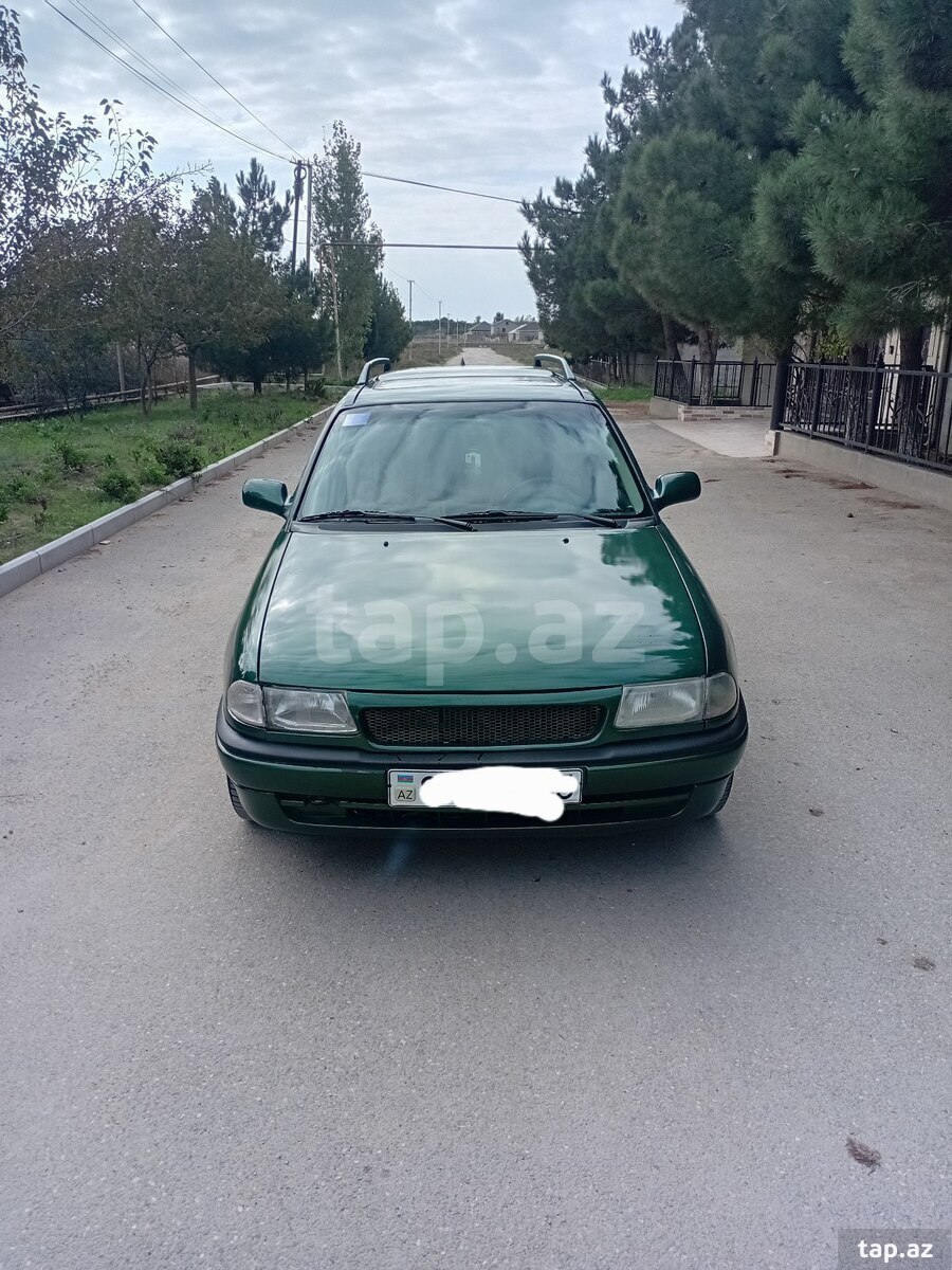 Opel Astra, 1996 il
