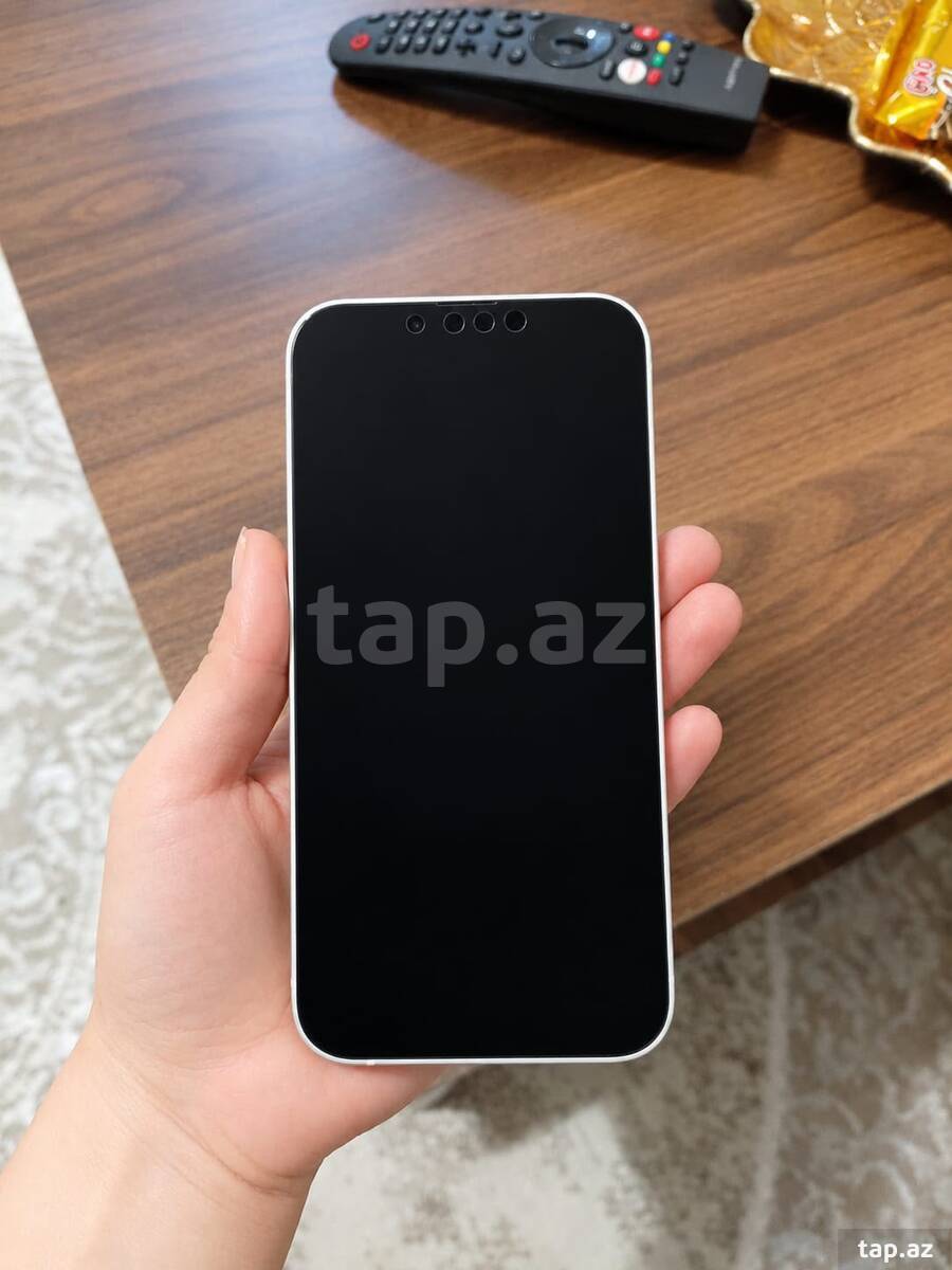 Apple iPhone 13 Starlight 128GB/4GB