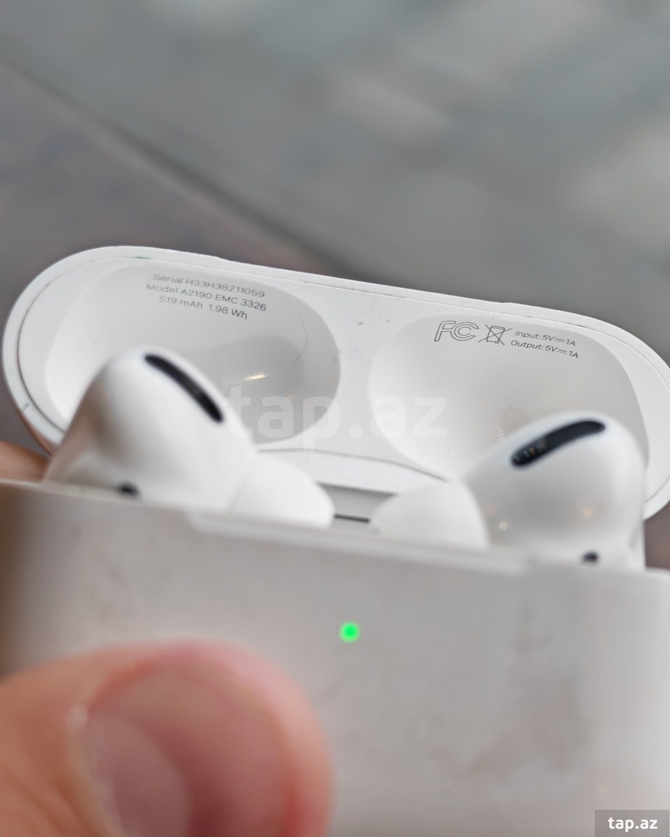 Apple AirPods 2