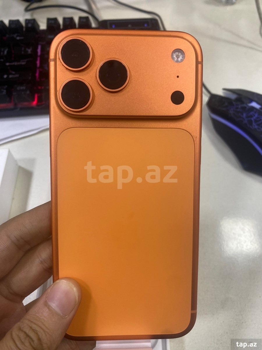 Apple iPhone 17 Pro Max Cosmic Orange 256GB/12GB