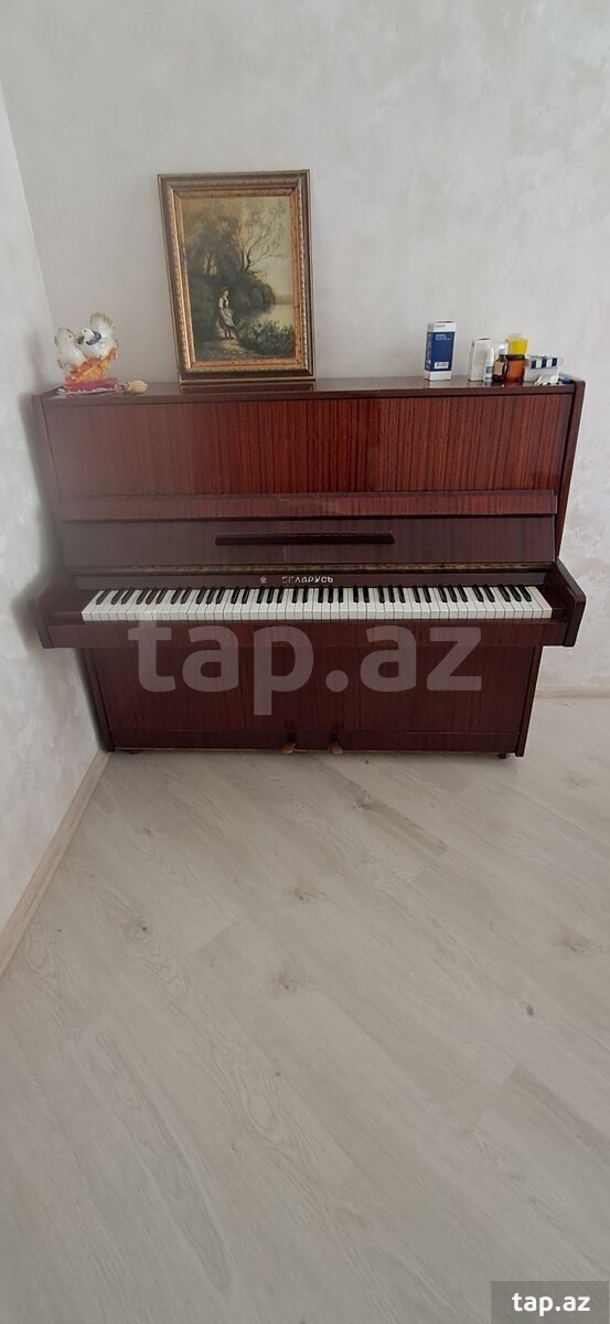 Akustik piano Belarus