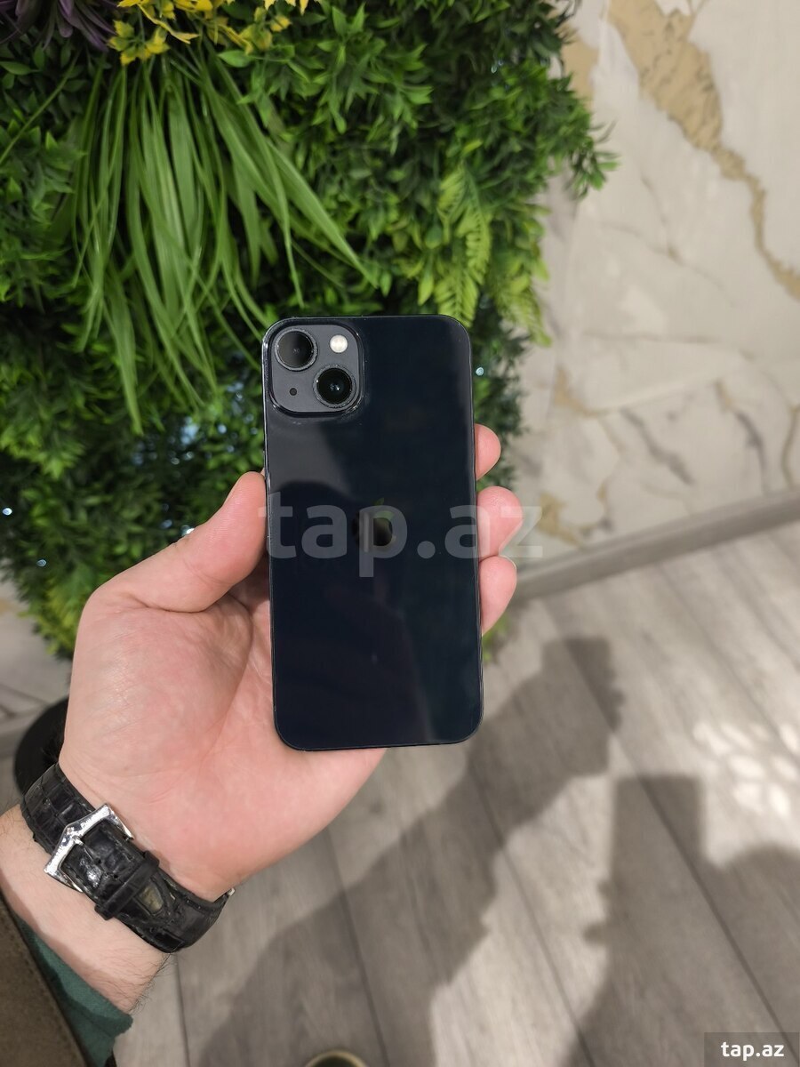 Apple iPhone 13 Midnight 128GB/4GB