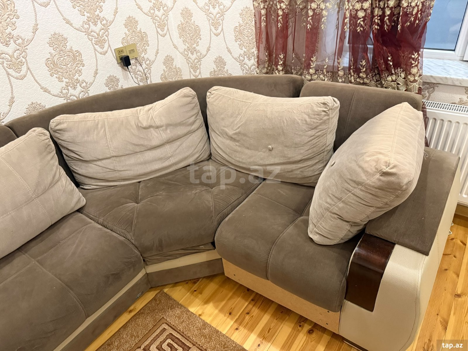 Künc divan