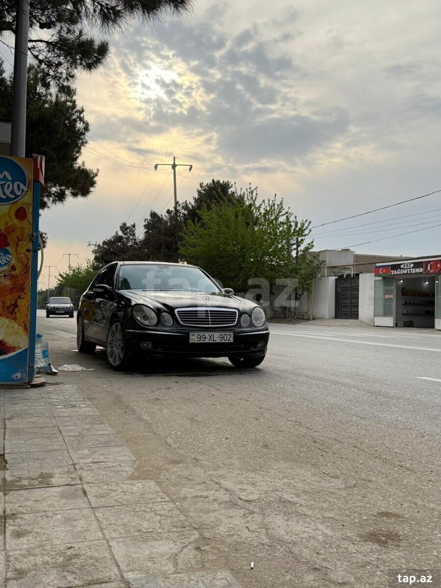 Mercedes E 200, 2006 il