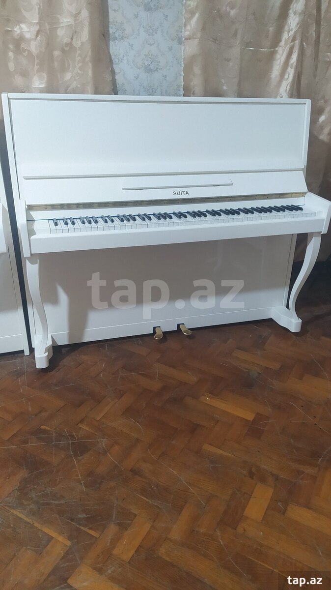 Piano Suita