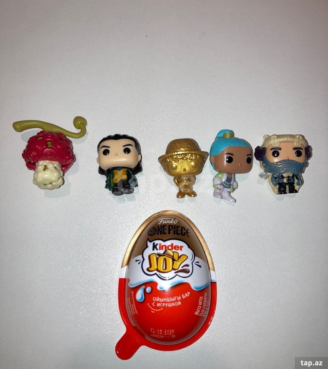 Kinder Joy One piece fiqurları