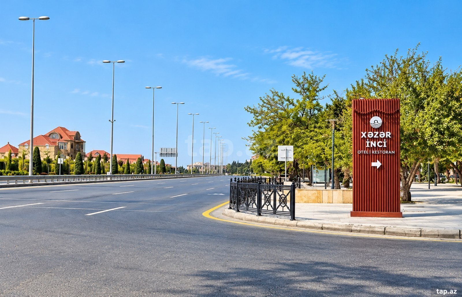 Torpaq satılır, Buzovna, Bakı