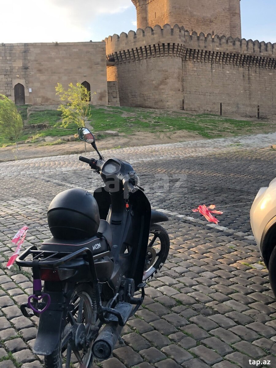 Motosiklet Mondial Moon ZX 50, 2024 il