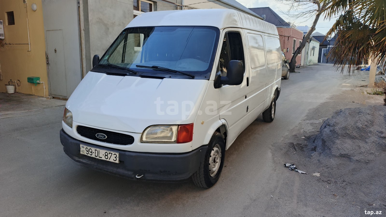 Ford Transit, 1999 il