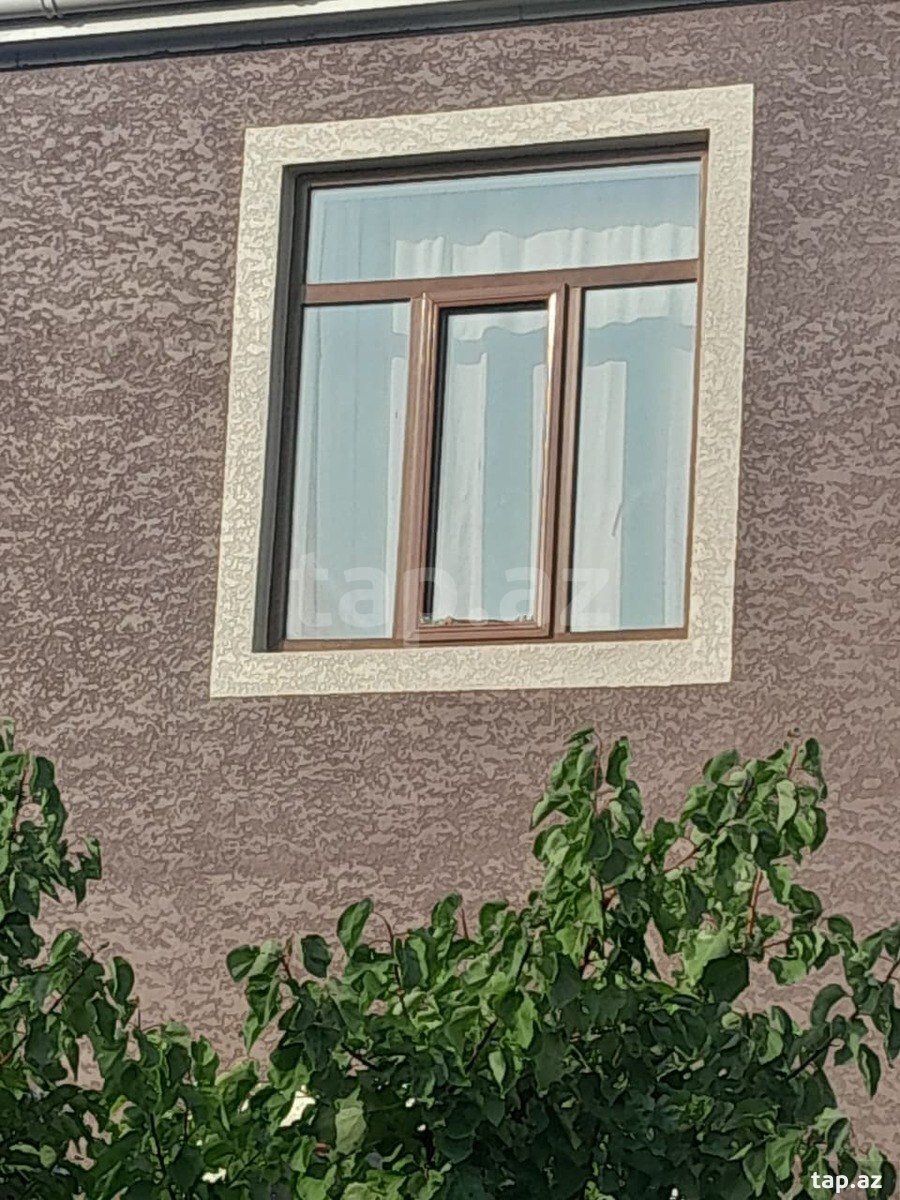 Rəngsaz işi axtarıram