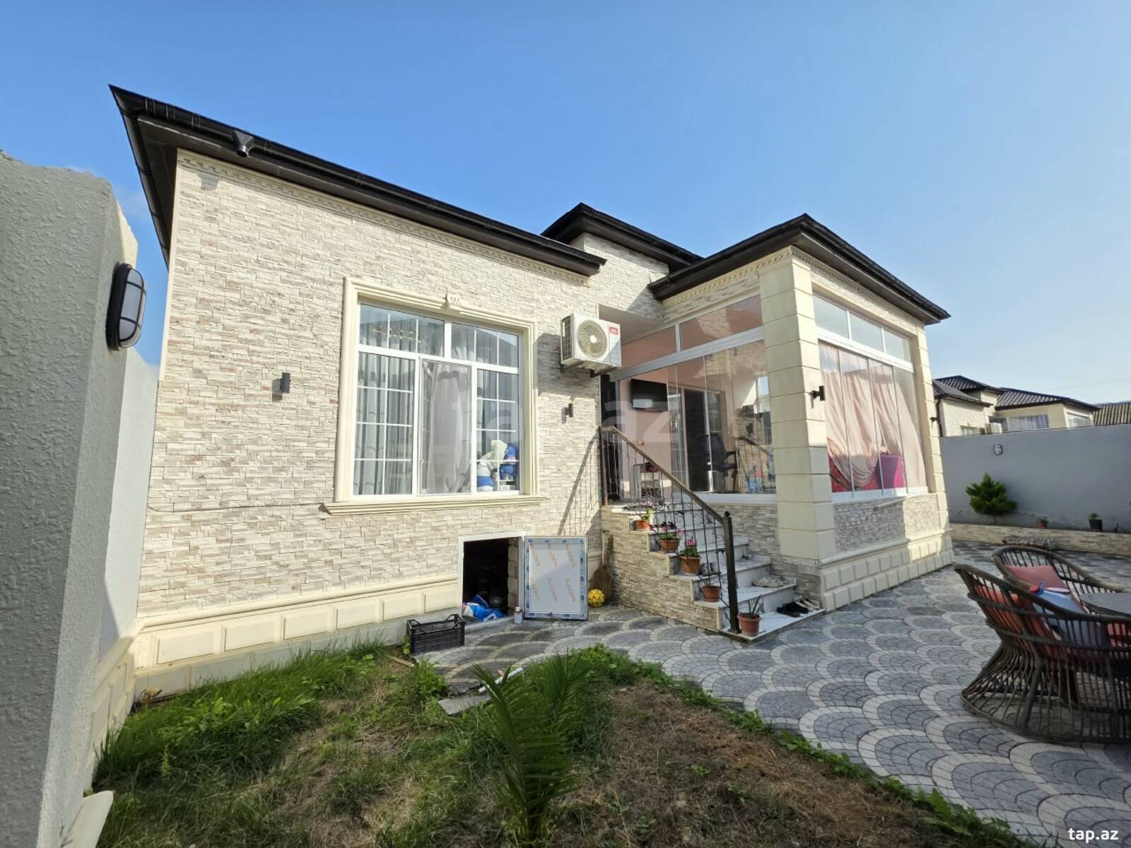 4 otaqlı həyət evi satılır, Binə, Bakı