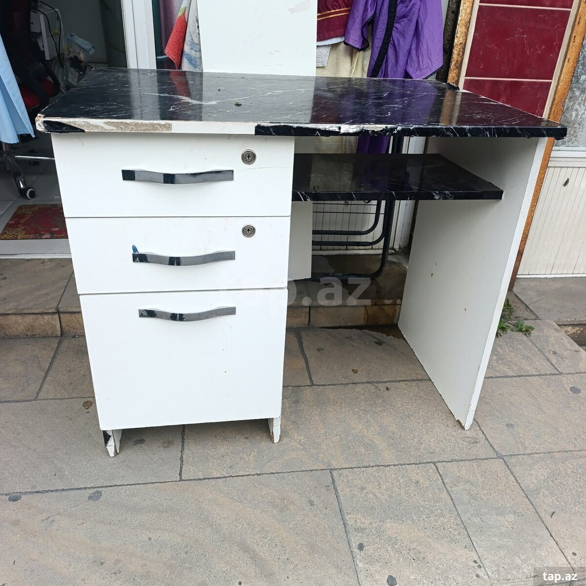 Salon masası