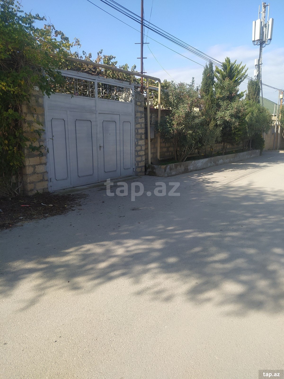 Torpaq satılır, Zabrat 1, Bakı