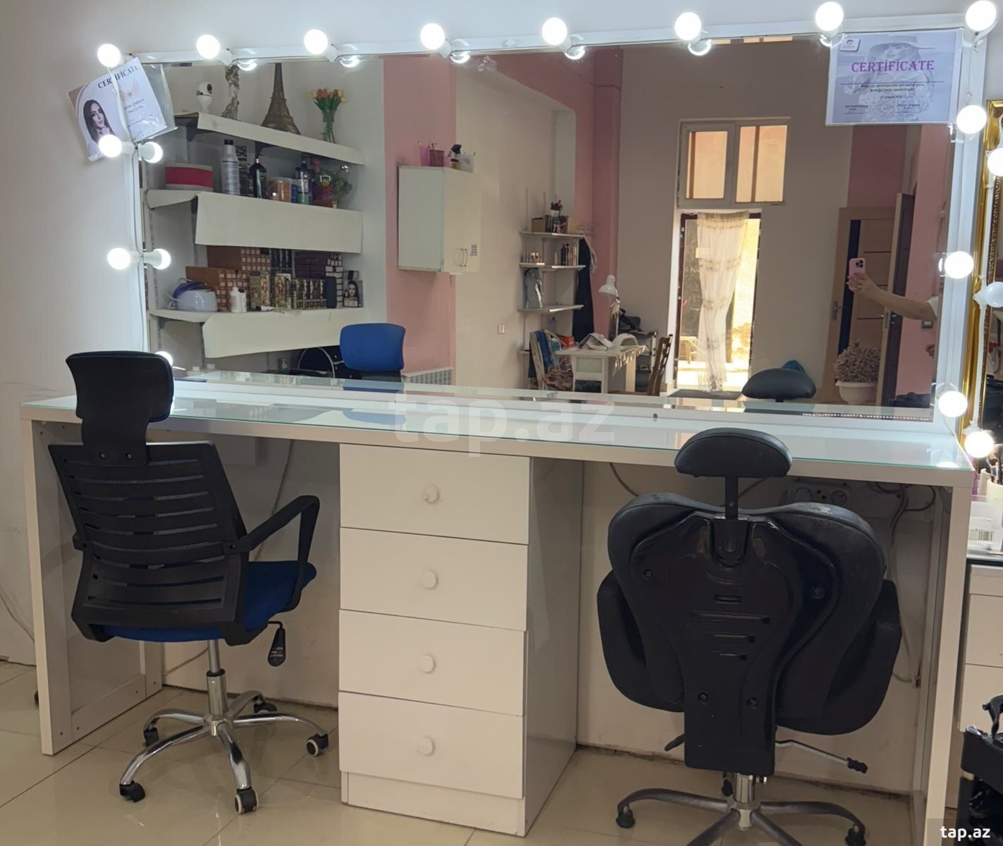 Salon mebeli