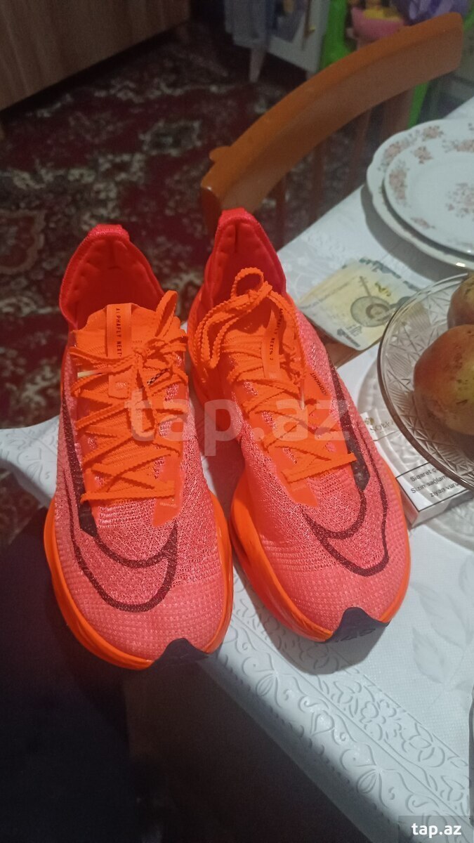 İdman ayaqqabısı Nike