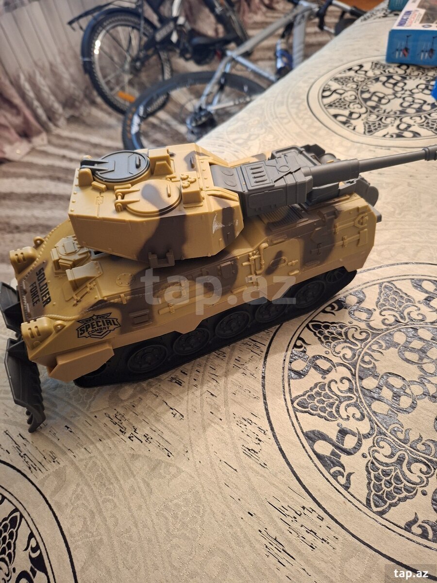 Oyuncaq tank