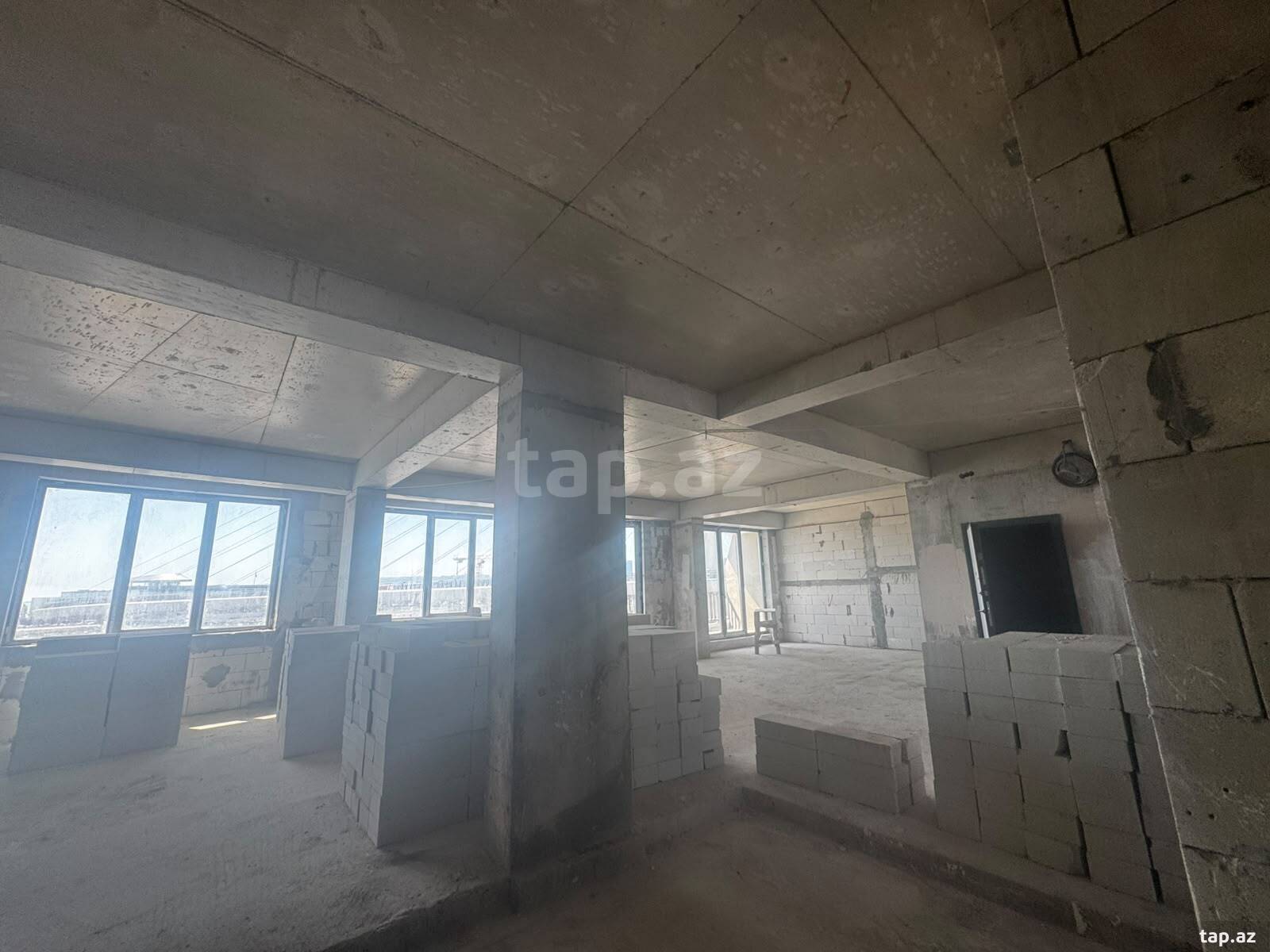 4-room apartment for sale, White City, Baku