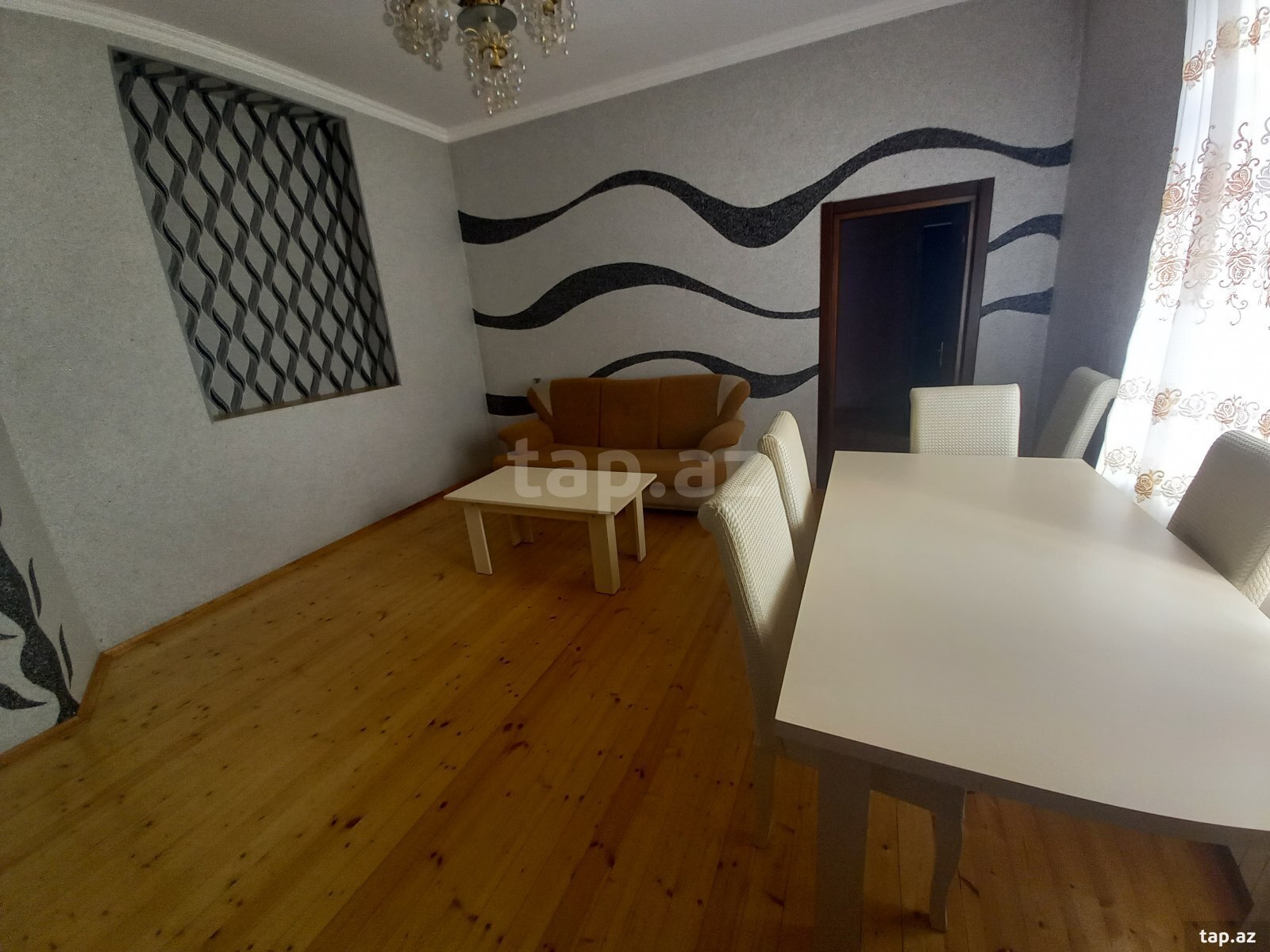 3 otaqlı həyət evi satılır, Şəki