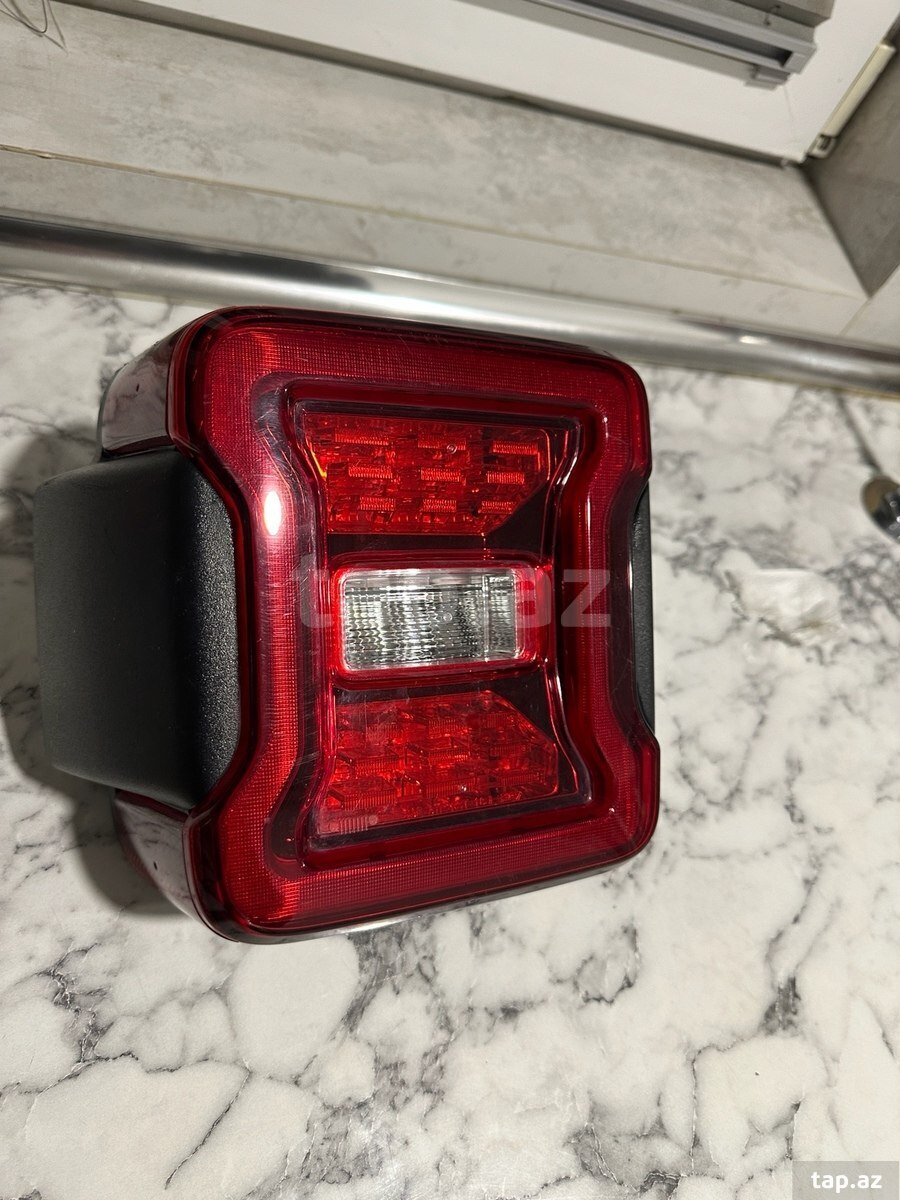 Jeep Wrangler 2020 sol stop farası