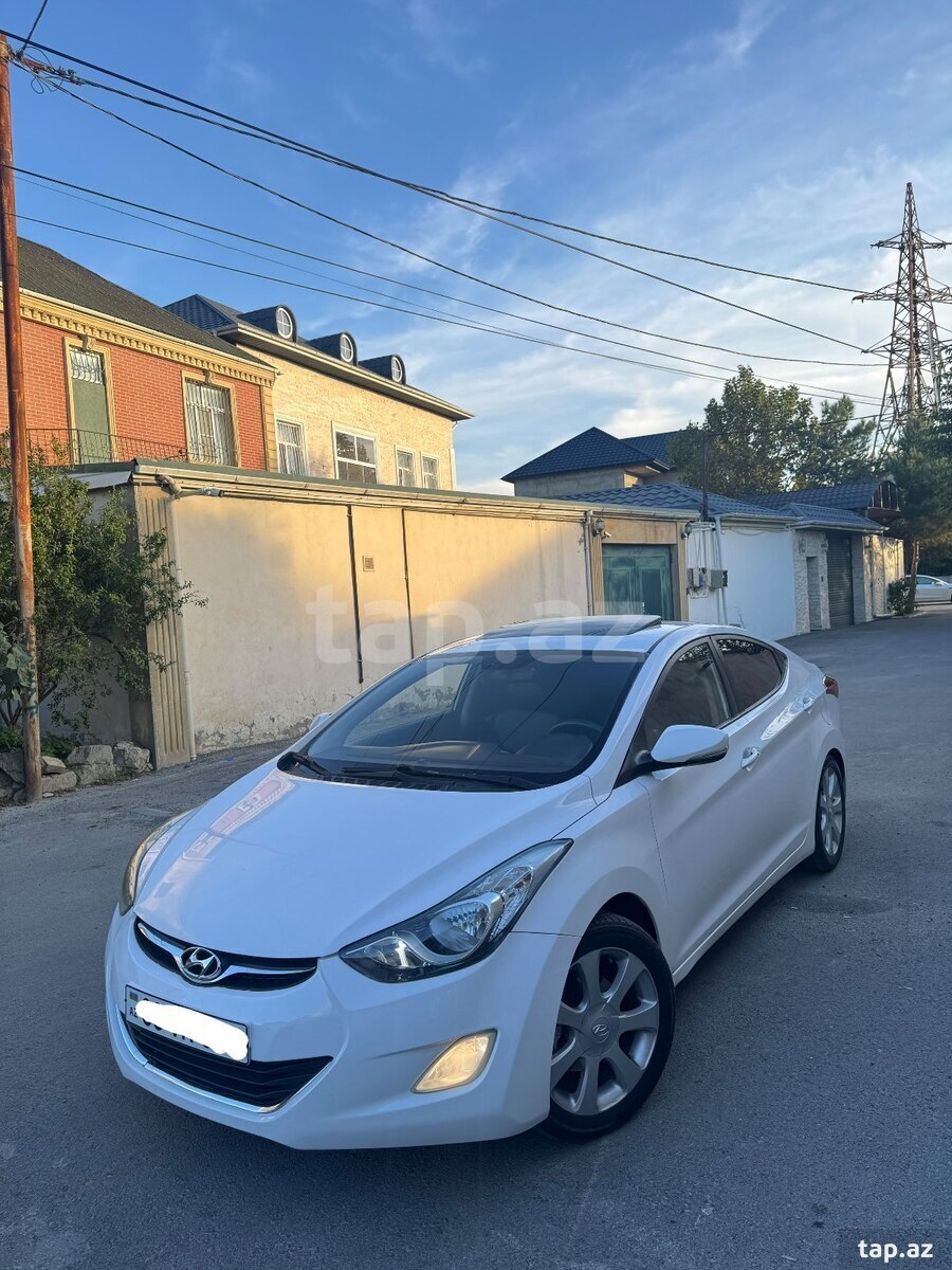 Hyundai Elantra, 2013 il