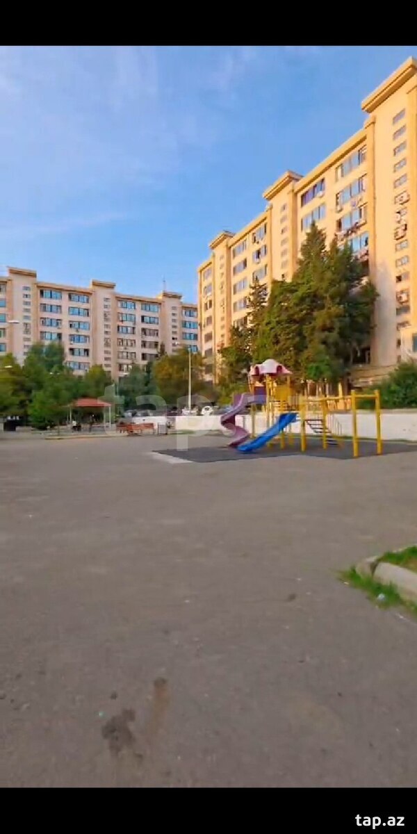 4-otaqlı mənzil, Bakıxanov qəs., 70 m²