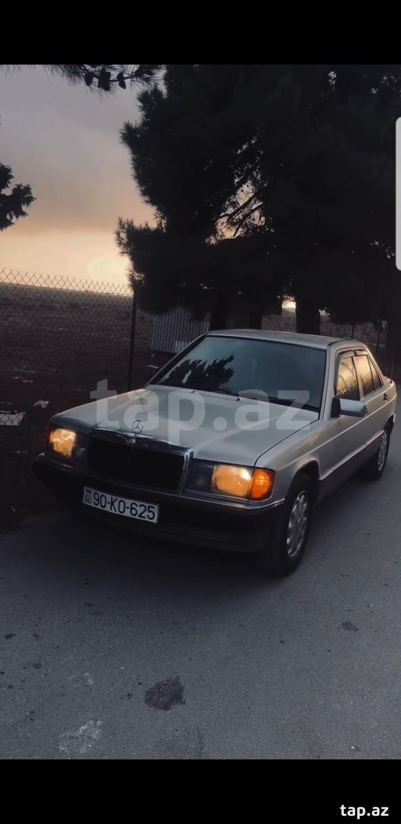Mercedes 190, 1992 il