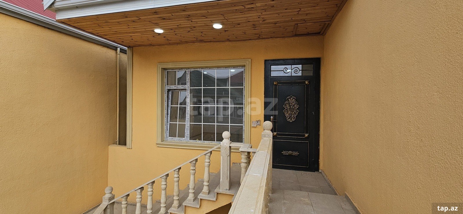 Həyət evi, Saray qəs.