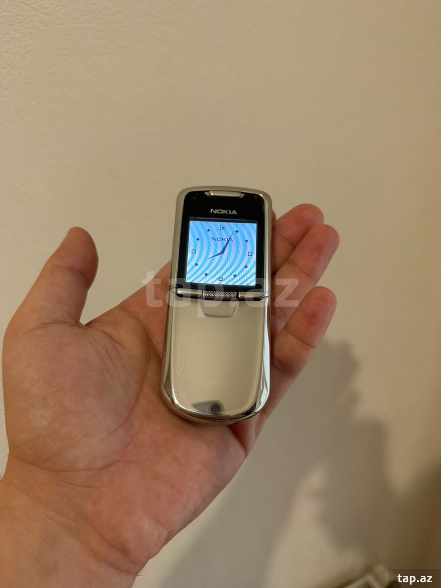 Nokia 8800 Sirocco Silver