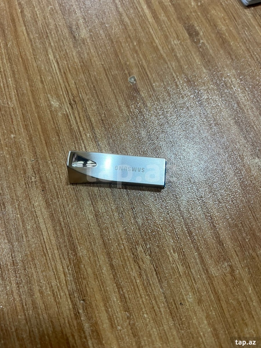 USB flaş Samsung 4GB