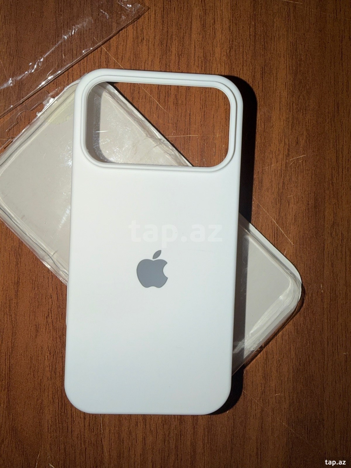 Apple iPhone 17 Pro Max arxalığı