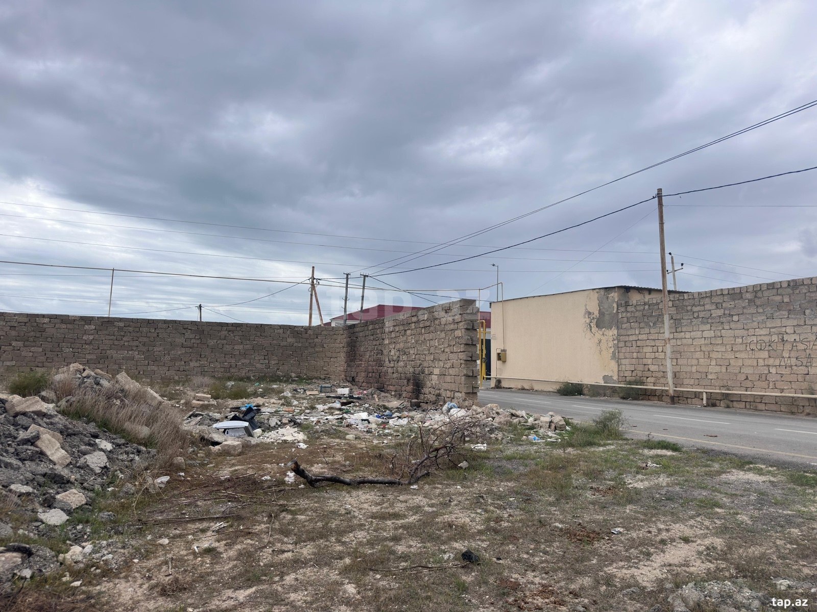 5 sot torpaq sahəsi, Hövsan Türkan yolu.