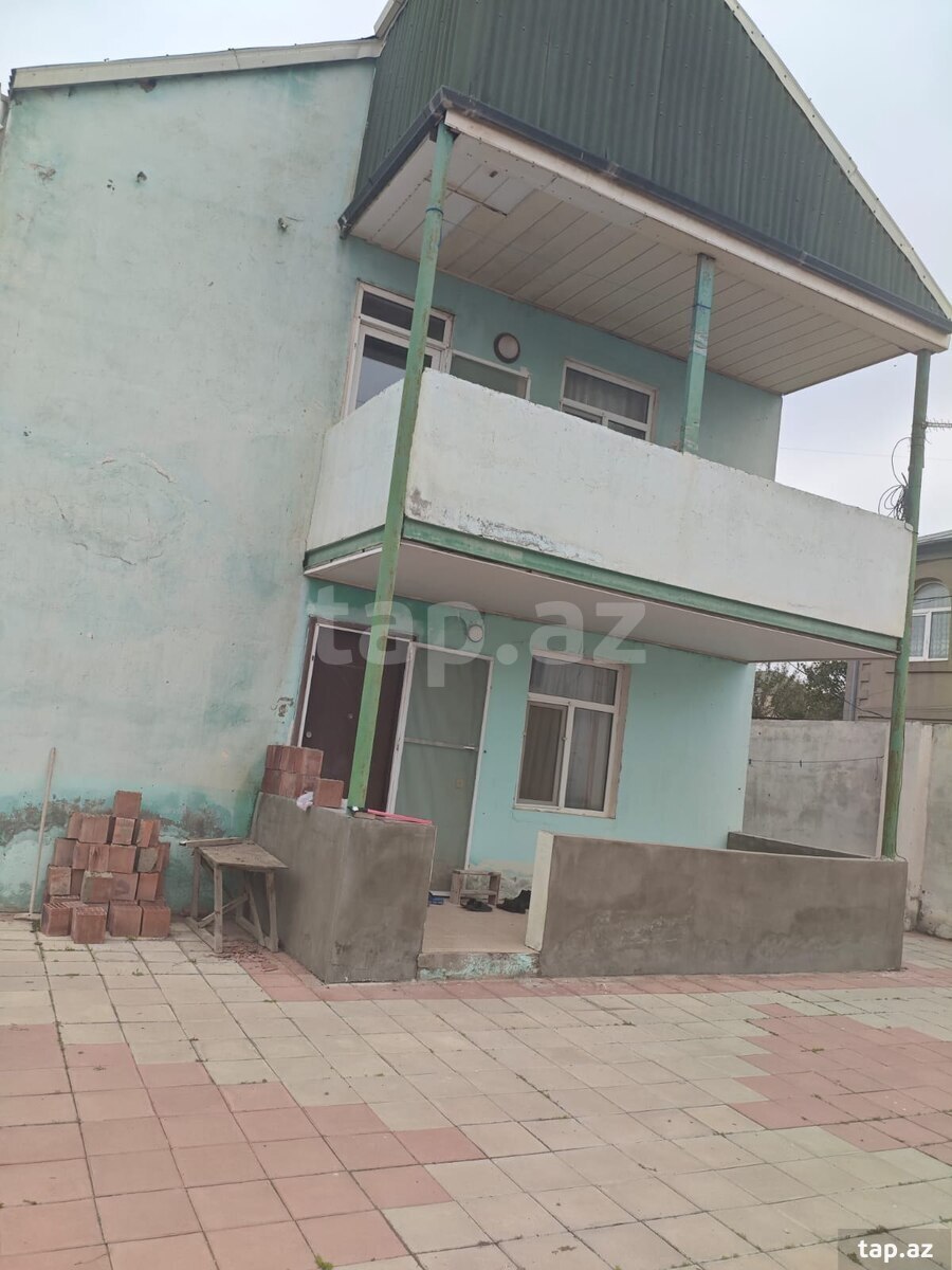 Həyət evi, Saray qəs.