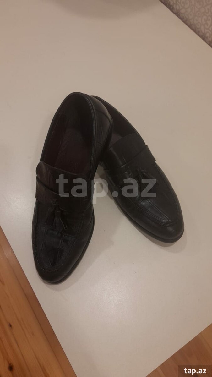 Klassik ayaqqabı