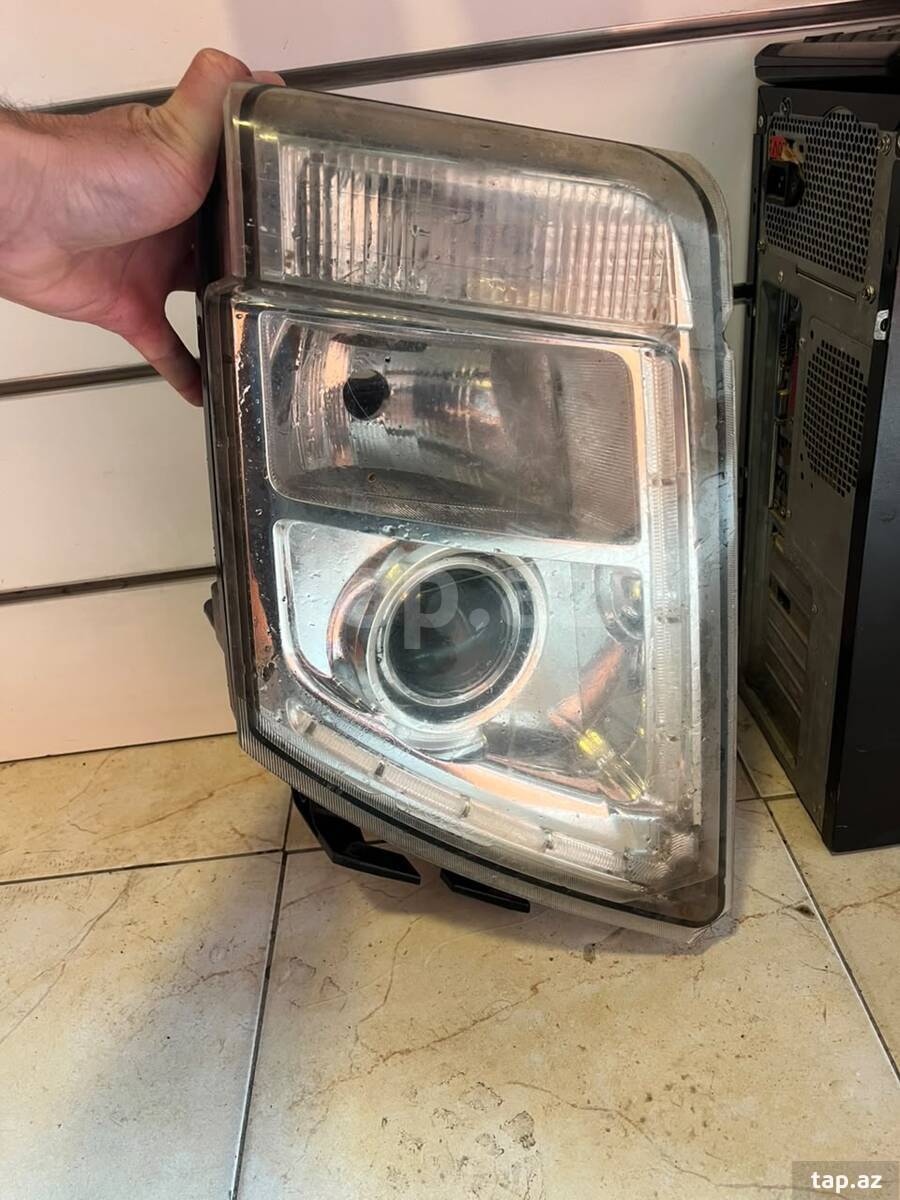Volvo 460 farası