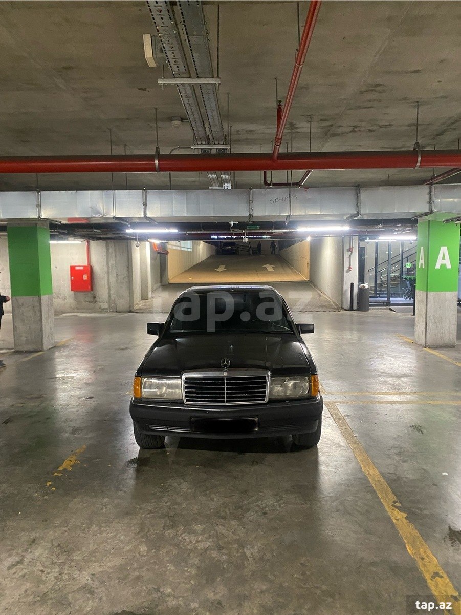 Mercedes 190, 1992 il