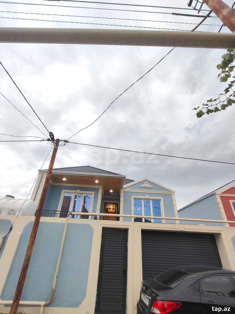 Həyət evi, Binə qəs.