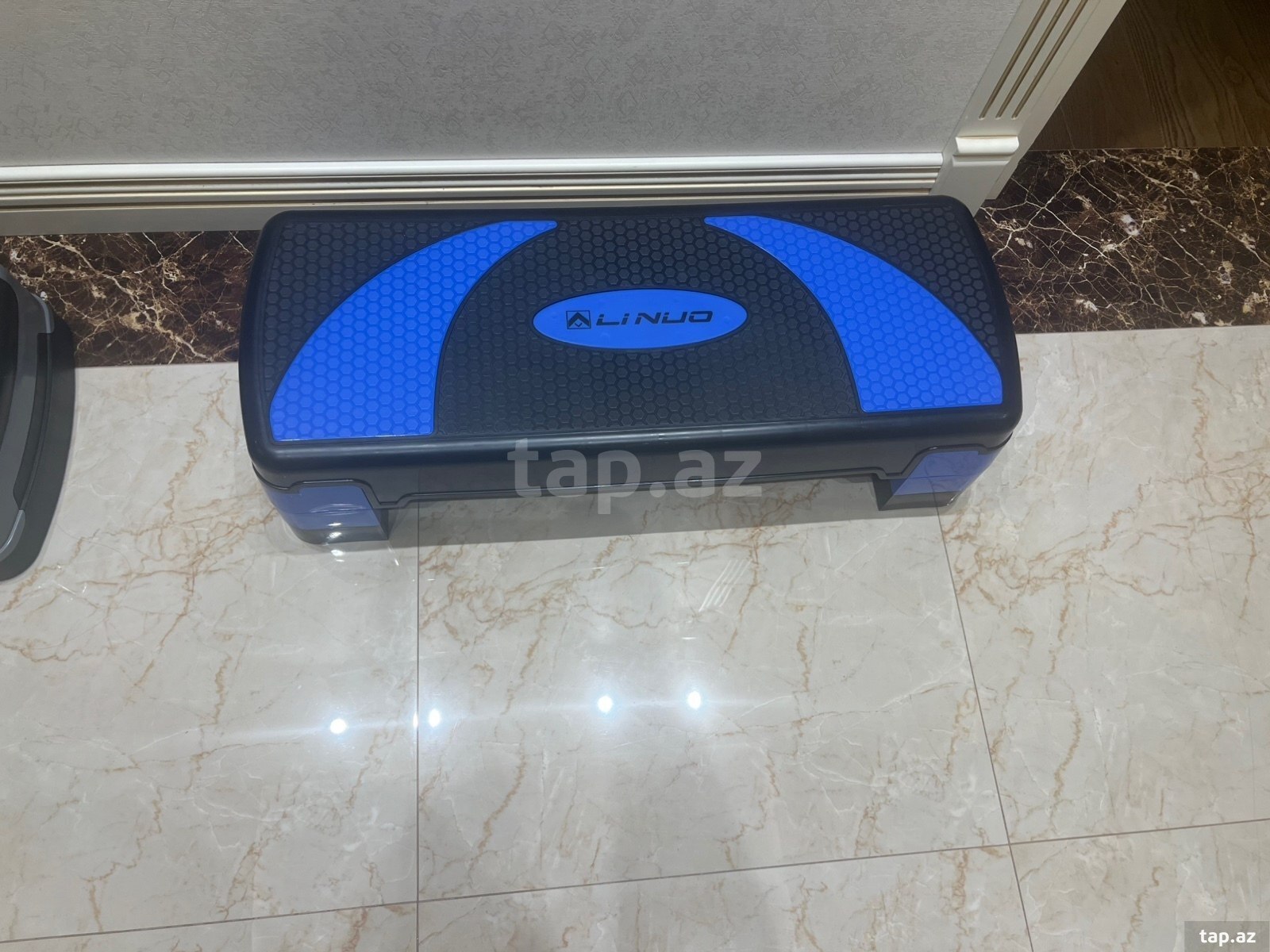 Step platforma Linuo